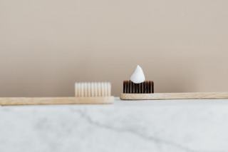 Kit dentaire hôtel : brosse à dents et dentifrice hôtel
