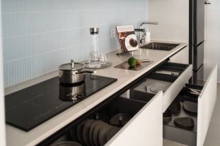 Plaque cuisson kitchenette : vitrocéramique induction
