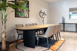 Chaise Area 51 Calligaris Connubia : design hôtelier