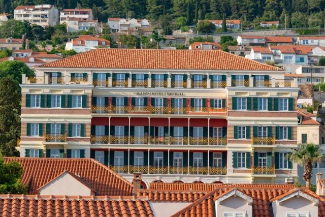 Cuisine Rosie : kitchenette compacte pour résidences hôtelières Cuisine Rosie : kitchenette compacte pour résidences hôtelières