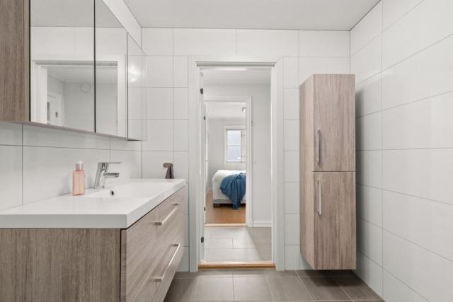 Meuble colonne Préfixe Code 35 cm : rangement mi-haut salle de bain Meuble colonne Préfixe Code 35 cm : rangement mi-haut salle de bain
