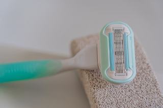 Set de rasage Sense : kit rasage hôtel gamme Sense