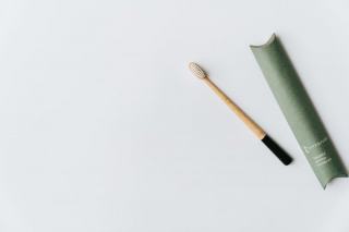 Set dentaire Sense : kit brossage dents gamme hôtel