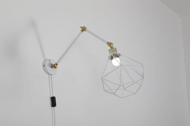 Lampe murale Flex Zuiver : applique flexible chambre hôtel Lampe murale Flex Zuiver : applique flexible chambre hôtel