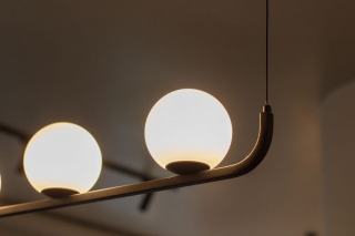 Suspension Solo LED : luminaire hôtelier LED design