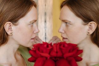 Miroir grossissant double face Alba : miroir SdB hôtel