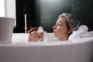 Bonnet de douche Omnia : charlotte imperméable hôtel
