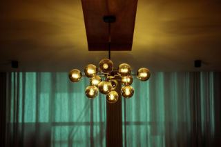 Suspension Mesh Zuiver : luminaire design chambre hôtel