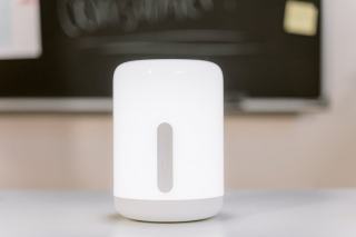 Lampe à poser Bolch Marble White Zuiver : hôtelier